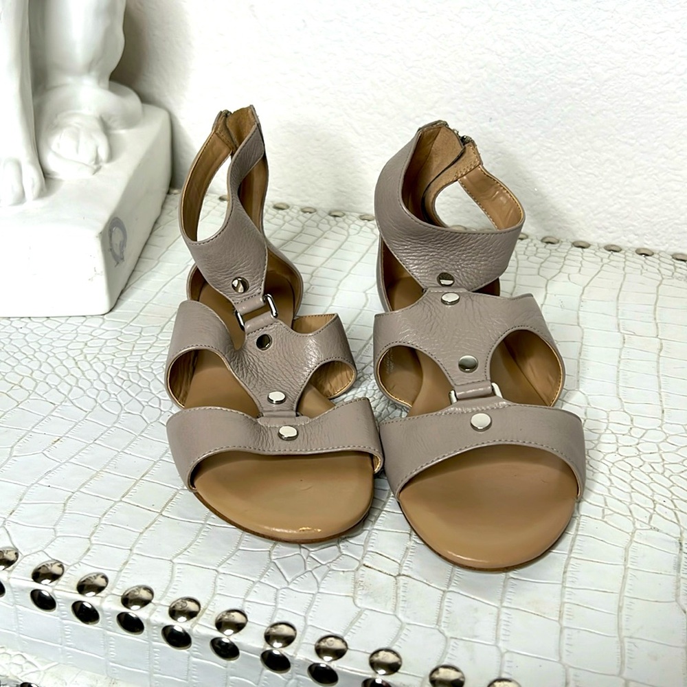 Karl Lagerfeld Taupe Gladiator Sandals. Size 6.